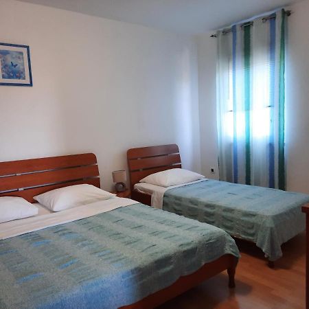 Apartmani Ivica Krk Town Zewnętrze zdjęcie