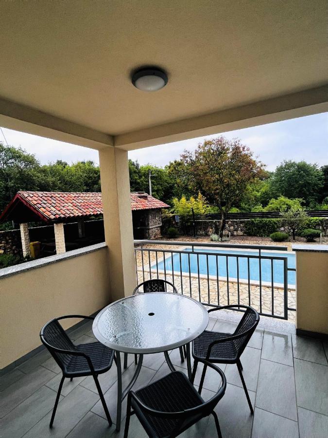 Apartmani Ivica Krk Town Zewnętrze zdjęcie