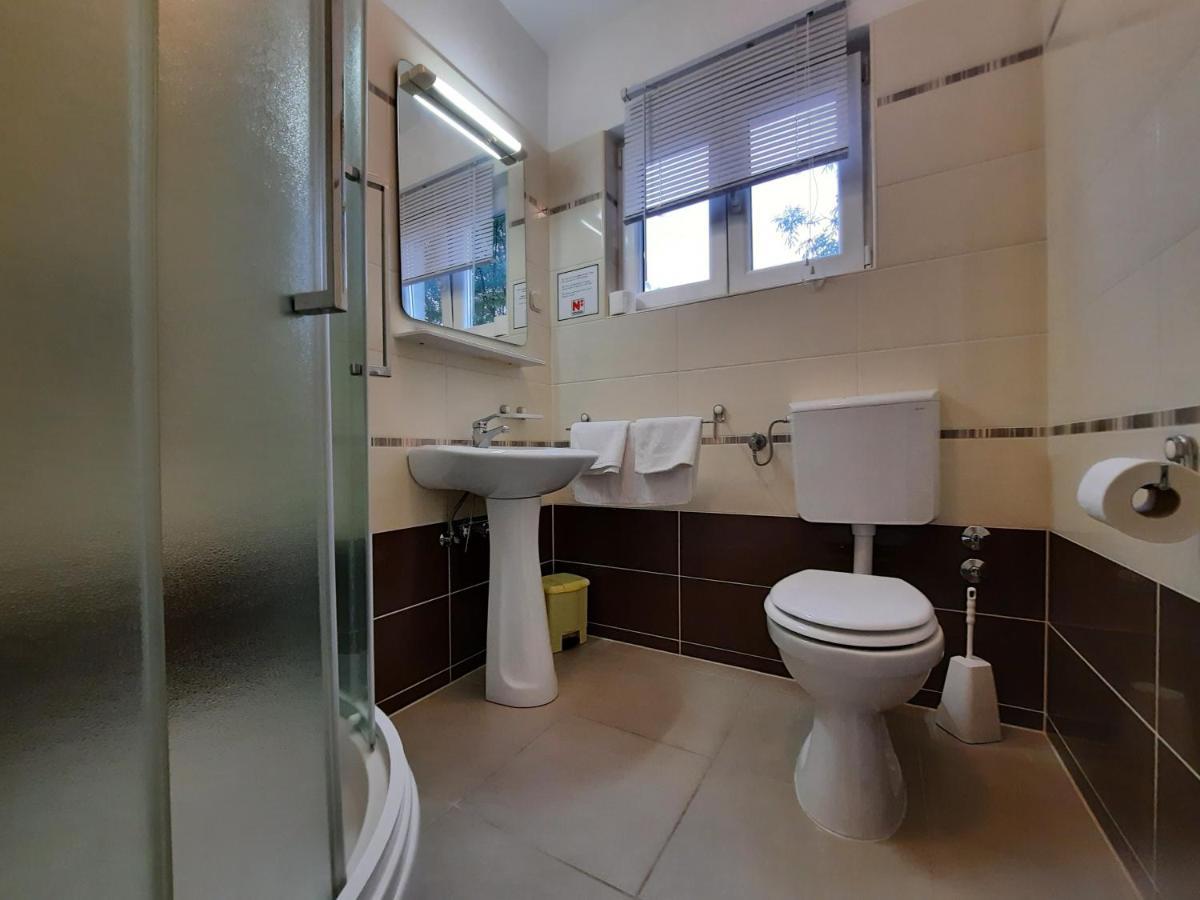 Apartmani Ivica Krk Town Zewnętrze zdjęcie