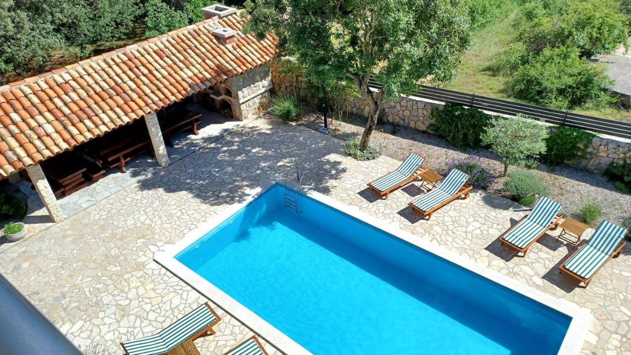 Apartmani Ivica Krk Town Zewnętrze zdjęcie