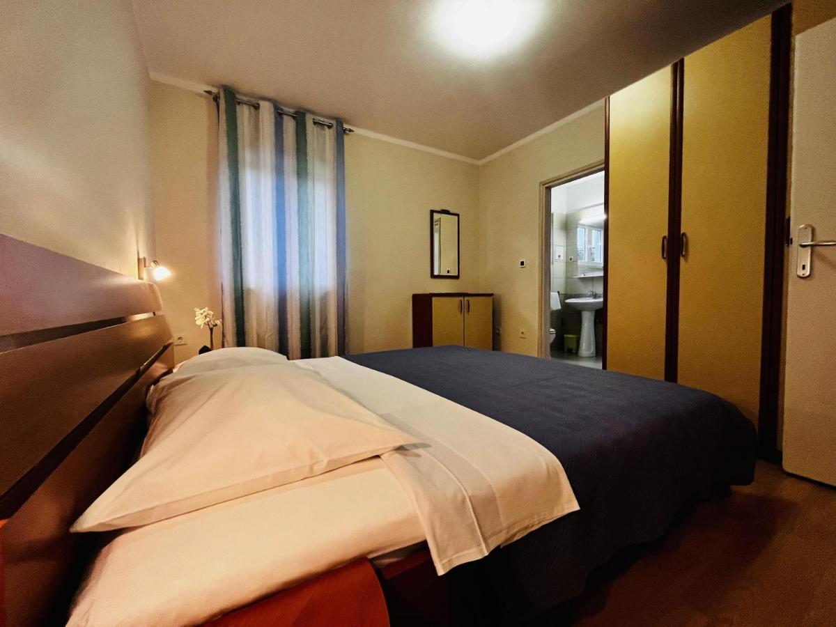 Apartmani Ivica Krk Town Zewnętrze zdjęcie