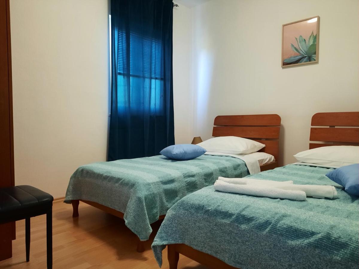 Apartmani Ivica Krk Town Zewnętrze zdjęcie