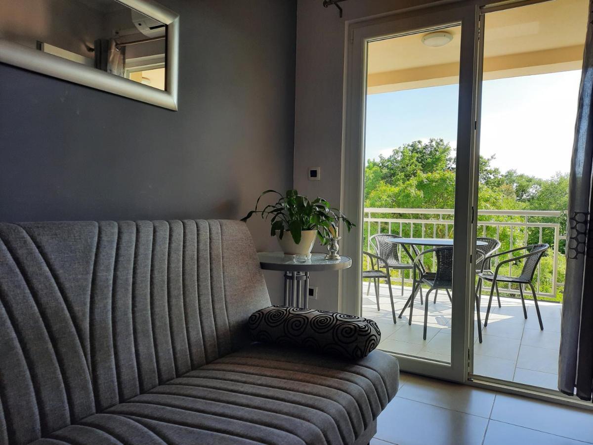 Apartmani Ivica Krk Town Zewnętrze zdjęcie