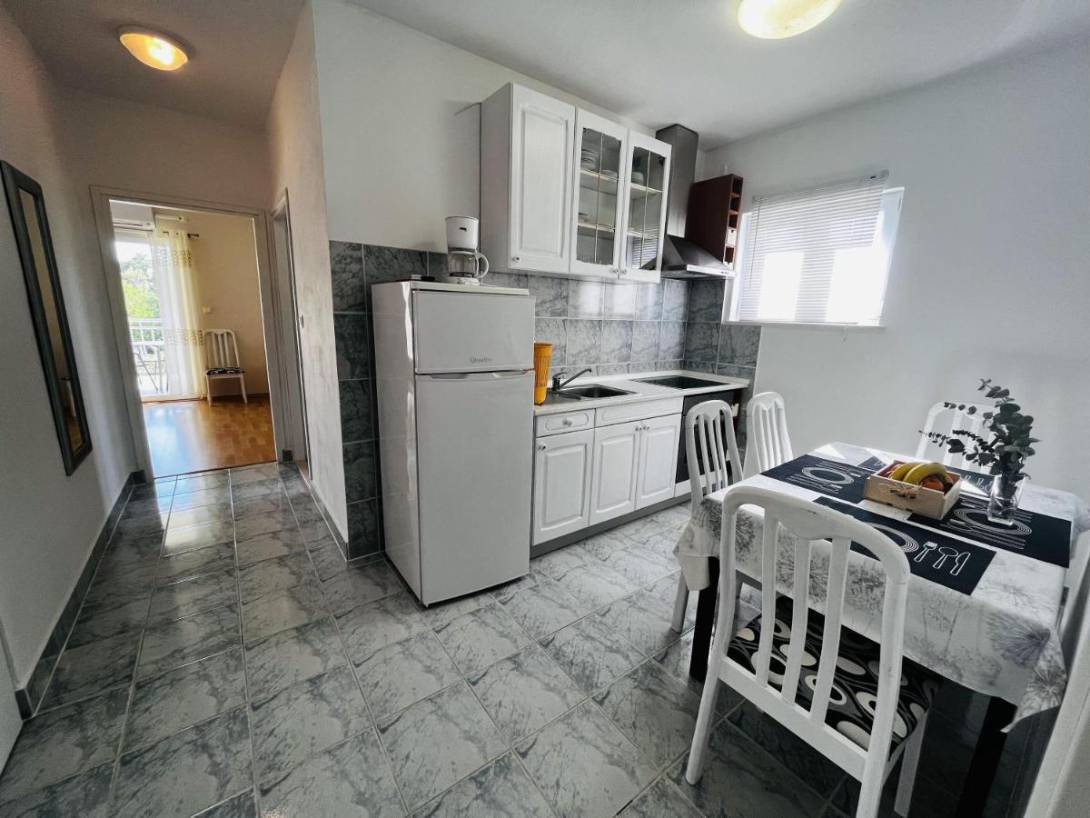 Apartmani Ivica Krk Town Zewnętrze zdjęcie